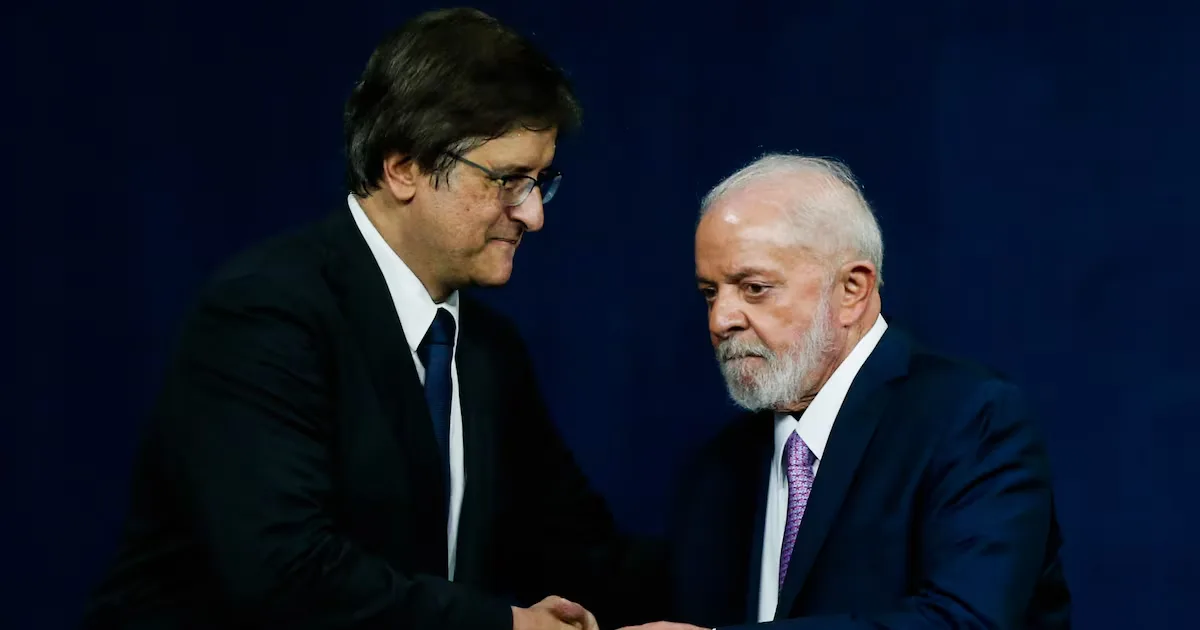 Lula não deve agir sobre pedido de afastamento de Paulo Gonet da PGR
